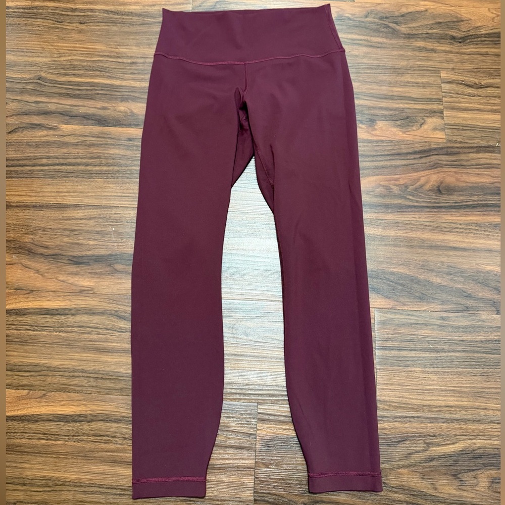 Lululemon Align. 25, size 8